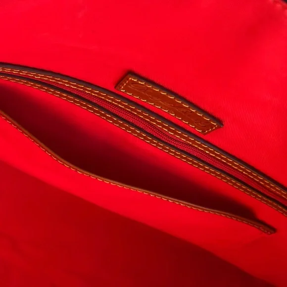 EUC Dooney and Bourke Navy Gretta Weekender Bag - Picture 12 of 13